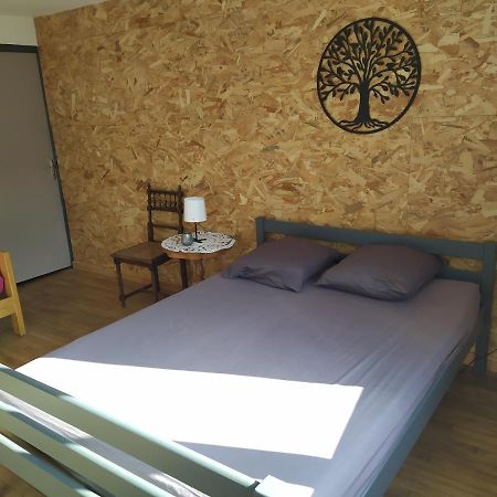 Chambre Centre Ville De Thiviers Экстерьер фото